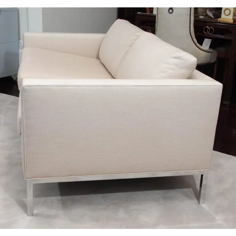 knoll-style-upholstered-sofa-2097