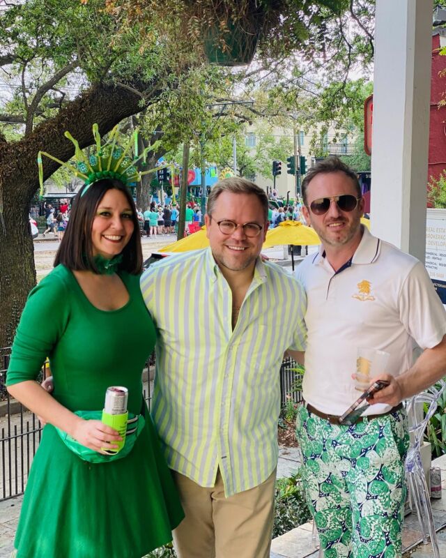 Happy St. Patrick’s Day🍀🌈We truly struck gold with the ALL team members that make up our vast ecosphere at Christian Shane International! #createinspirelive #lucky #luckoftheirish #happystpatricksday